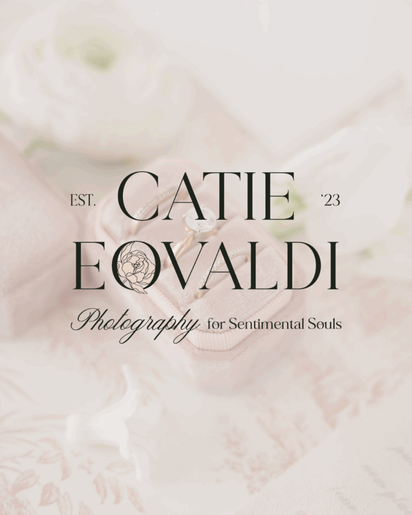 Michigan Wedding Photographer Logo